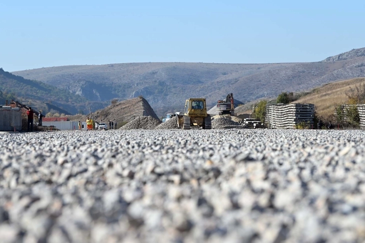 Karadjov denies claims that Bulgaria refuses to construct railways, is waiting for draft-proposal to be signed