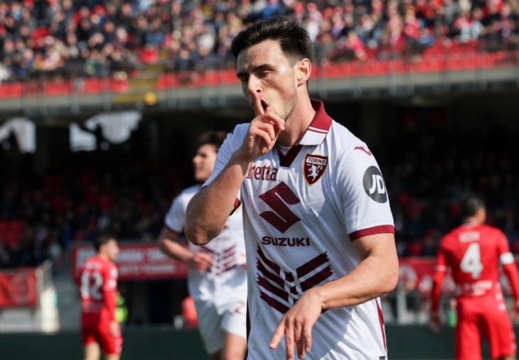 Елмас изнуди пенал и го спаси Торино од пораз против Венеција