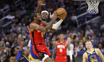 Хјустон го победи Голден Стејт и израмни во плејофот во НБА