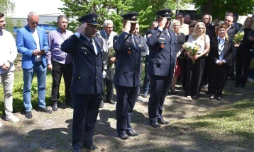 Штип одбележа 24 години од загинувањето на бранителите Димитар Двојаковски и Влатко Петров