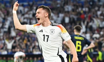 Легенда на Леверкузен го советува Вирц да го одбие Баерн