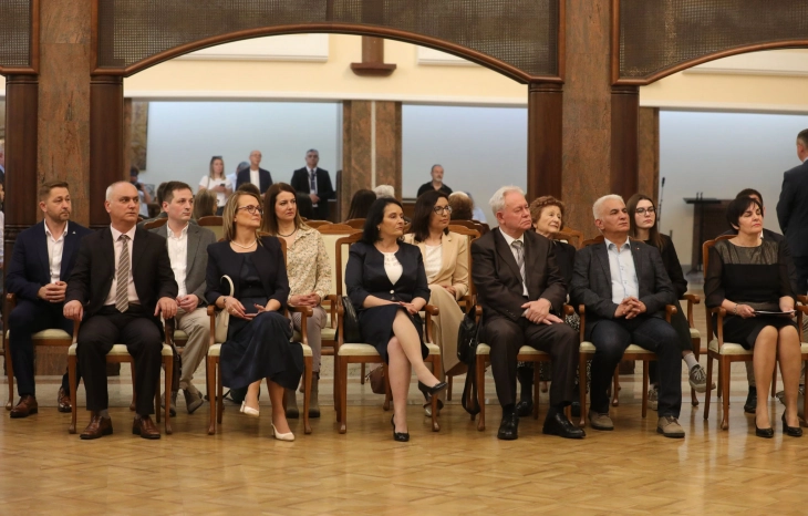 Është ndarë çmimi shtetëror 