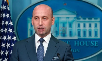 Трамп размислува да го назначи Стивен Милер за советник за национална безбедност