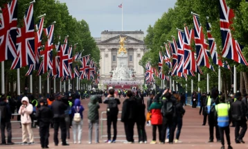 Thousands to line London streets during VE Day commemorations