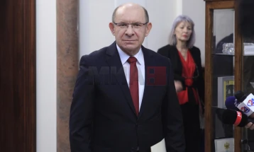 Сиљановска Давкова за смената на Коцевски: Политички одговорно е да се остави органот да работи