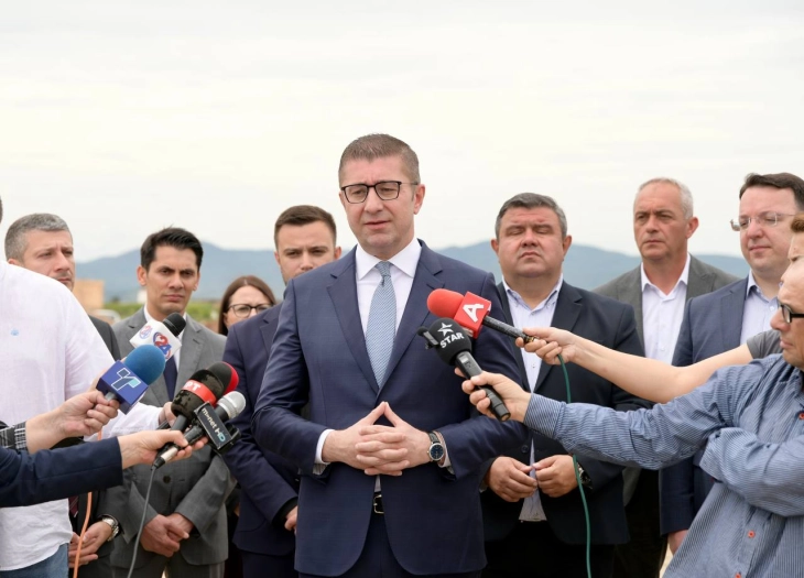 Mickoski: Treguam menaxhim skandinav me komunat, pres fitore të madhe historike të VMRO-DPMNE-së në zgjedhjet lokale