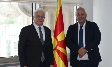 Средба Костадиновски-Челик: Привршуваат подготовките за проектот за дигитализација на Уставниот суд