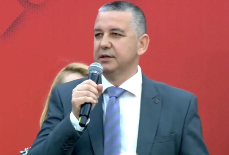 На изборниот митинг на СП во Корча, Стерјовски на македонски го честиташе денот на македонскиот јазик