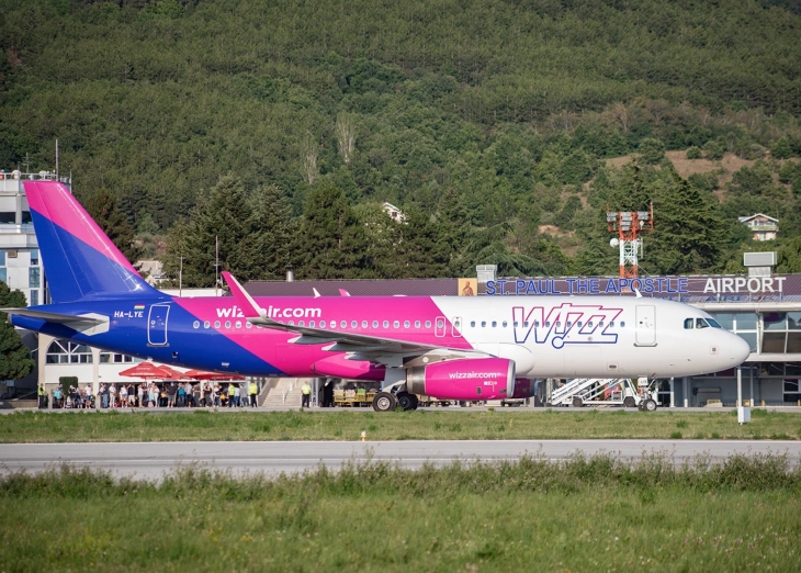 Се подготвува нов модел за привлекување авиокомпании и патници, преговoри за авиолинија од Будимпешта до Охрид