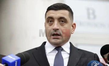 Симион ветува ублажување на влијанието на американските царини врз романските компании