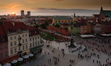 Takim joformal i ministrave të Punëve të Jashtme të BE-së në Varshavë me pjesëmarrjen e homologëve të tyre nga kandidatët për anëtarësim