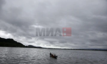 Stuhi e shoqëruar me erë të fortë dhe breshër në Dojran