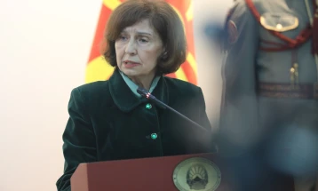 Citizens committed to European path, current situation unsustainable: President