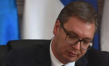 Вучиќ од Москва: Нека ме казнат мене, а не Србија