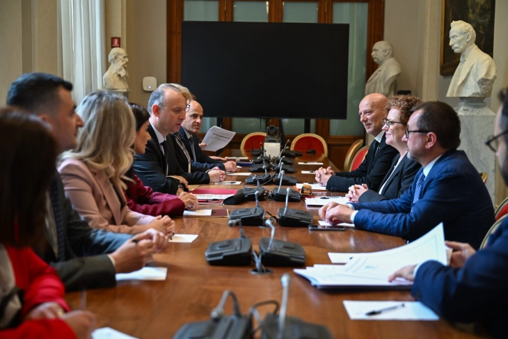 Takime të delegacionit të Kuvendit me deputetë italianë: Pa integrimin në BE të Ballkanit, rrezikojmë të krijojmë boshllëk gjeografik