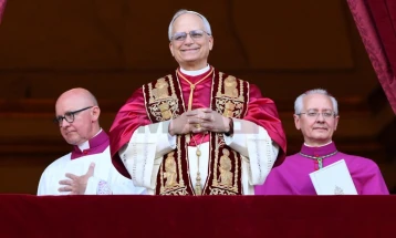 Папата Лав Четиринаесетти денеска ќе ја одржи својата прва голема миса