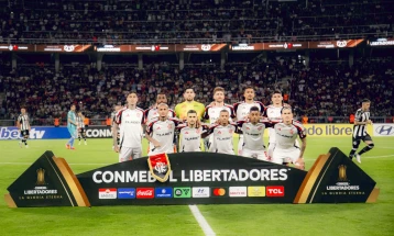 Вооружени напаѓачи пукале во фудбалери на Фламенго