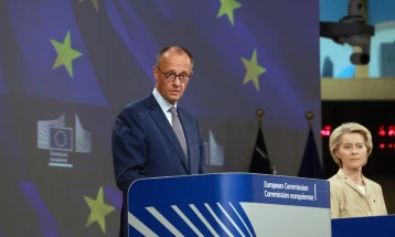 Мерц: Не е вистина дека е прогласена вонредна состојба поради миграцијата