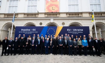 Еднодневна посета на министерот Муцунски во Украина