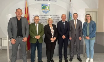 Градоначалникот на Општина Драгаш Беџет Џеладини во посета на Општина Маврово и Ростуше