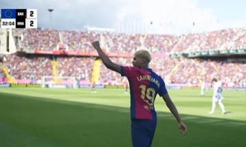 Барселона се приближува кон титулата во Шпанија по големиот пресврт против Реал Мадрид во „Ел Класико“