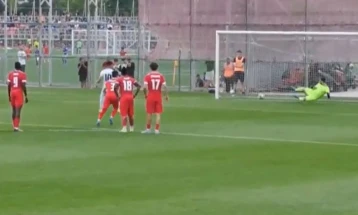 ПМФЛ: Вардар го доби Работнички во градското дерби