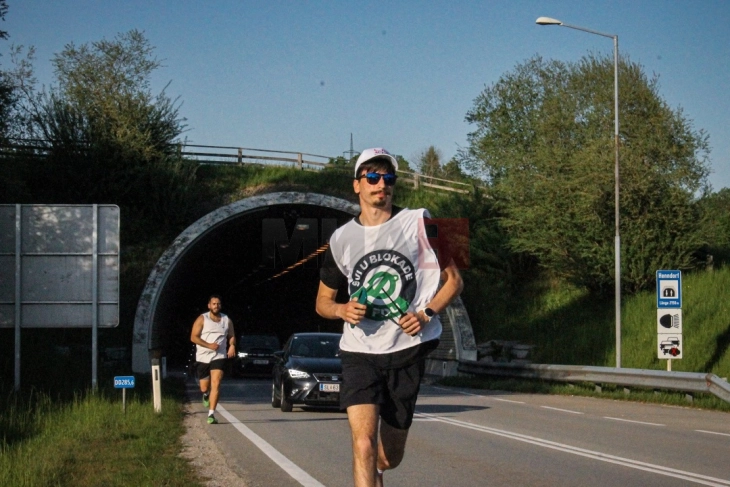 Студентите од Србија кои „патуваат за правда“ стигнуваат во Брисел 