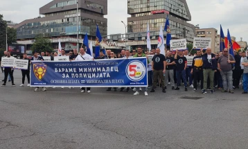 Filloi protesta e Sindikatës së Pavarur të Policisë në Shkup