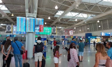 Во првиот квартал од 2025 година за 11,4 отсто зголемен бројот на патници на аеродромот во Атина