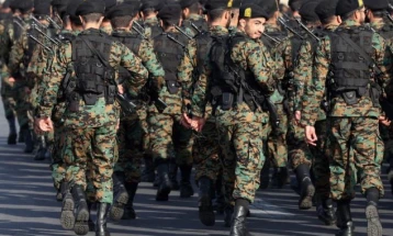 Командант на вооружените сили на Иран: „На врвот сме на борбената подготвеност“