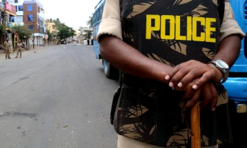 Во Индија 14 лица починаа откако испиле отровен пијалок