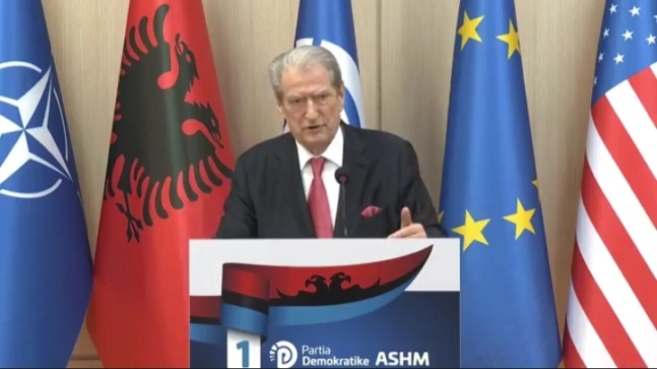 Бериша: Изборите беа најголемиот изборен грабеж во историјата на Албанија