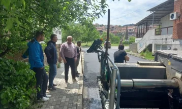 Асфалтирање на повеќе улици во делчевската населба Ново Делчево