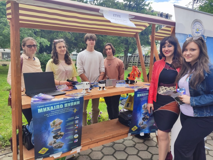 Средни стручни училишта од Скопје ќе се претстават во ОУ „Блаже Конески“