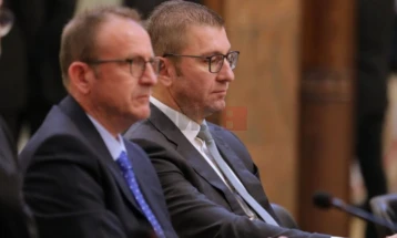 Taravari: Unë jap dorëheqje, të tjerët do të shkarkohen