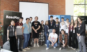 Медали за најдобрите учесници на Робомак Јуниор 2025