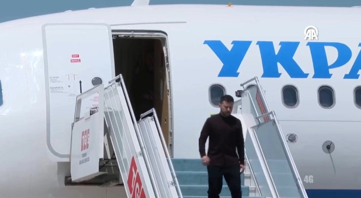 Зеленски пристигна во Анкара