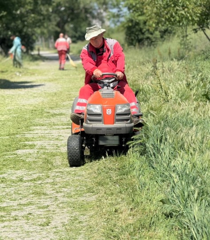 Акција за уредување на зеленилото во општина Кисела Вода