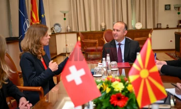 Gashi - Ulman: Ne vazhdimisht promovojmë bashkëpunimin dypalësh me Zvicrën, ndërtojmë marrëdhënie miqësore dhe mbështesim njëri-tjetrin në nivel shumëpalësh