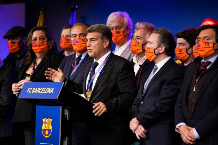 Лапорта по титулата на Барселона: Успеавме и покрај сите тешкотии, се обидоа да нè дестабилизираат како никогаш досега