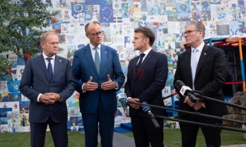 Merc në Tiranë: Evropa është e vendosur të vazhdojë me mbështetjen e fortë për Ukrainën