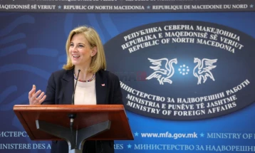 Bilateral issues should not be a sticking point on EU path, Austria’s FM says in Skopje 