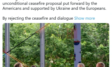 Makron pas telefonatës me Trampin: Rusia po blen kohë dhe e vazhdon luftën