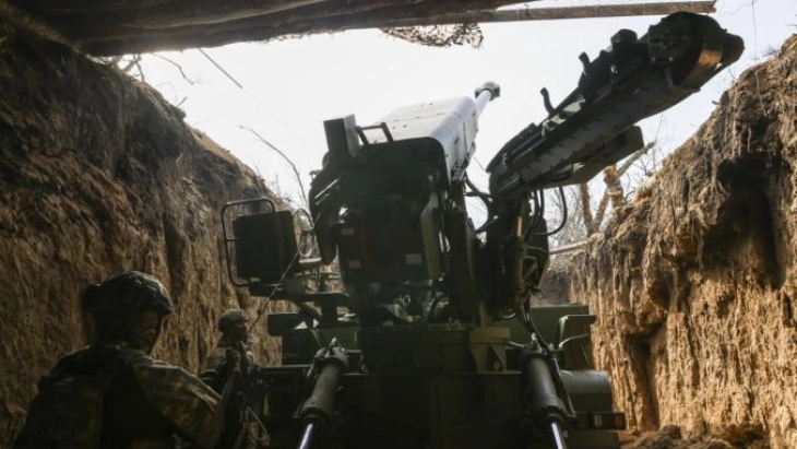 „Фајненшл тајмс“: Украина купувала оружје од несигурни добавувачи, губејќи стотици милиони долари