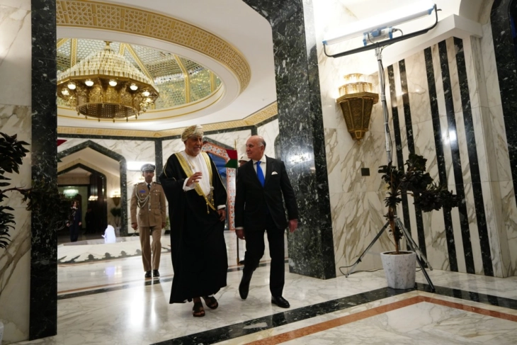 Iraq hosts Arab summit as Gaza war rages on