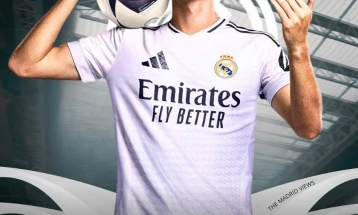 Hjusen edhe zyrtarisht futbollist i ri i Real Madridit