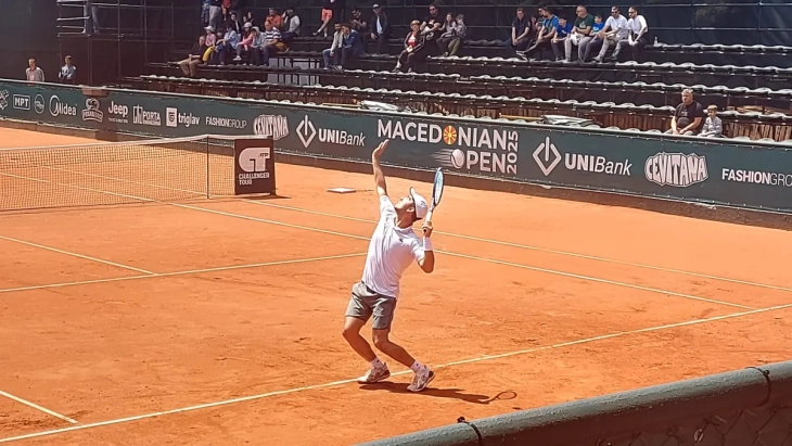 Македонските тенисери елиминирани во квалификациите на „Macedonian Open 2025“