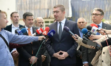 Mickoski: UK strategic partnership to benefit citizens – modernization of Corridor X railway, healthcare projects 