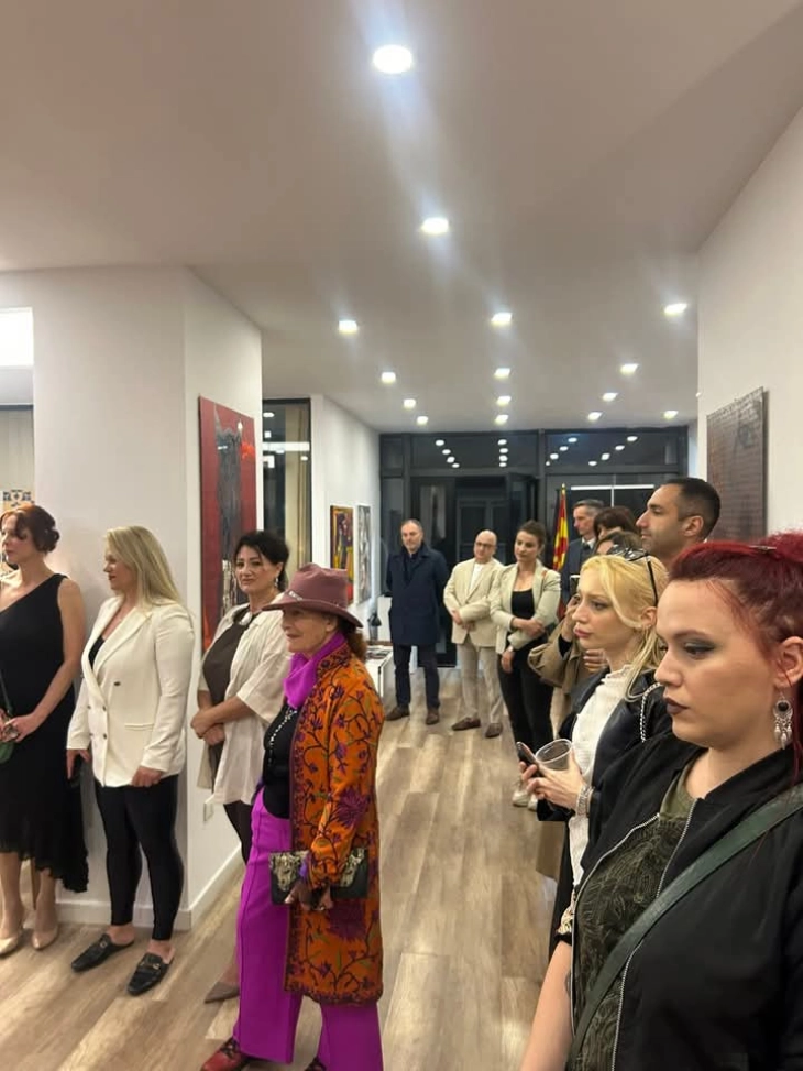 Во македонскиот КИЦ во Тирана изложба на дела на жени уметници од повеќе земји 