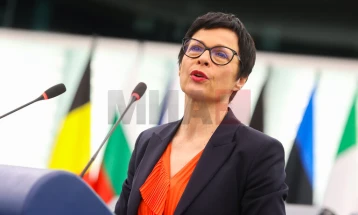 Кос: Евроинтеграцијата ќе биде клучен елемент на безбедносните гаранции на Украина 